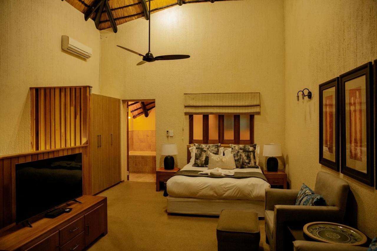 Inyamatane Luxury Lodge Хейзивью Экстерьер фото